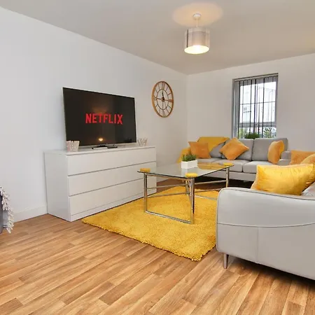 Canalview House - Fully Furnished Coventry City Centre Home Exterior photo