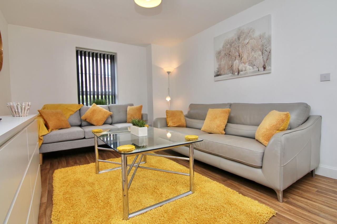 Canalview House - Fully Furnished Coventry City Centre Home * Ковентри